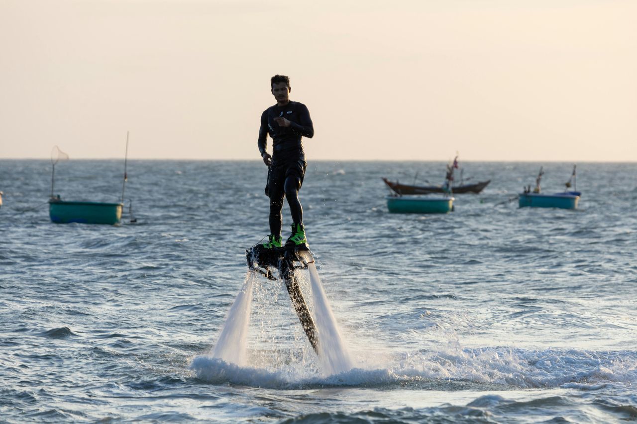 Ustka: Emocje na fali. Druga edycja Amatorskich Mistrzostw we Flyboardingu
