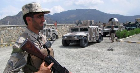 Afganistan: 21 zabitych w samobójczym zamachu