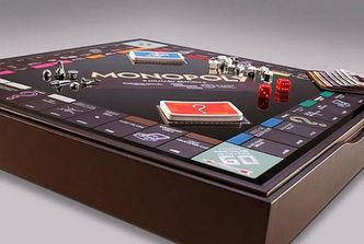 Włosi śmieją się z posłów, którzy krytykują grę "Monopoly"