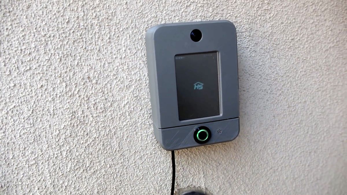 Inteligentny domofon na Raspberry Pi. Zobacz kto czeka przed drzwiami i otwórz zamek smartfonem 1