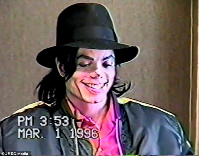 Zapytał Michaela Jacksona, czy molestował dzieci. Wiercił się i chichotał