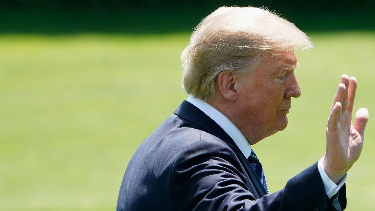 Donald Trump w dość obcesowy sposób próbuje załatać olbrzymią dziurę w handlu zagranicznym