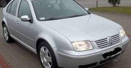 Felin: Kto widział skradzionego Volkswagena Bora?