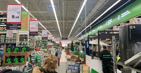 Nowe obostrzenia. Sklepy budowlane zamknięte od soboty. "A co, gdy pęknie uszczelka?"