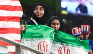 Irańskie kobiety na stadionach w Katarze. "To dla nich akt sprzeciwu"