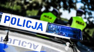 Żółwin: Miał 74 lata, promil alkoholu i dwa sądowe zakazy. Kierował Citroenem