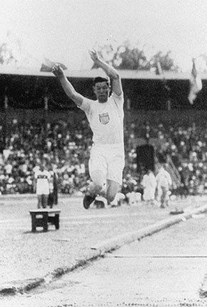 Jim Thorpe w czasie igrzysk olimpijskich w 1912 r.