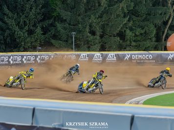 Hit Metalkas 2. Ekstraligi na Golęcinie. Hunters PSŻ Poznań rzuca wyzwanie niepokonanemu liderowi