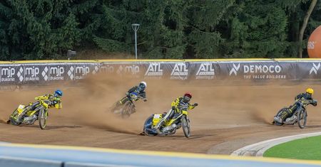 Hit Metalkas 2. Ekstraligi na Golęcinie. Hunters PSŻ Poznań rzuca wyzwanie niepokonanemu liderowi