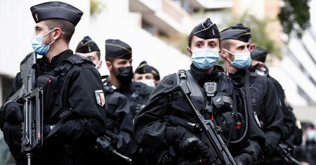 Francja. Żadna organizacja nie przyznała się do ataku