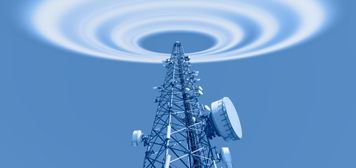 Telewizja Republika chce uruchomić własną sieć komórkową. Na rynku ma pojawić się Republika Mobile