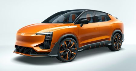 Aiways U6ion to dobrze zapowiadający się elektryk z Chin