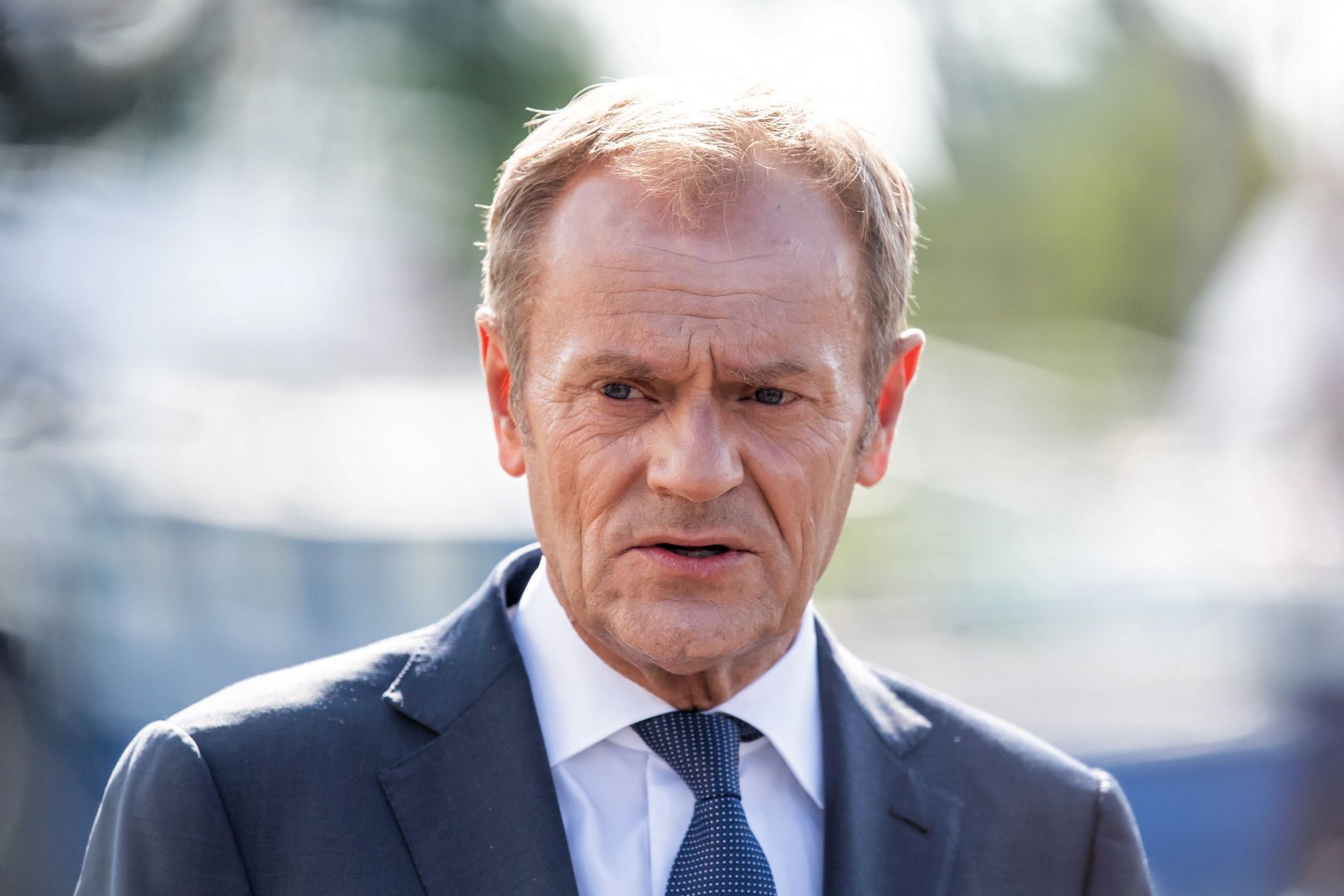 Nie tylko Donald Tusk. Ci politycy również łamali przepisy drogowe