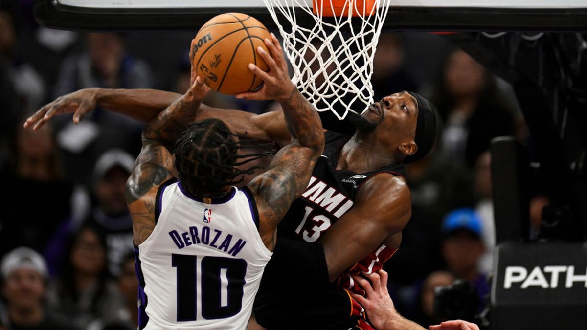 Getty Images / Eakin Howard / Na zdjęciu: DeMar DeRozan i Bam Adebayo