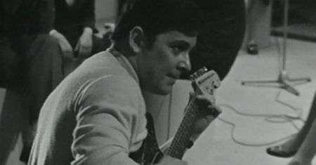 Odwołano katolicki pogrzeb gitarzysty Morricone. Interweniował wikariusz papieża