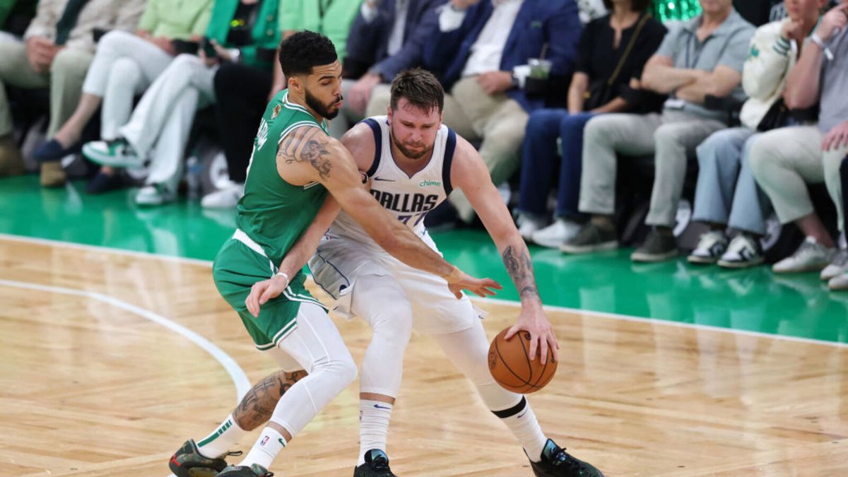 Zdjęcie okładkowe artykułu: Getty Images / Adam Glanzman / Luka Doncić (z prawej)