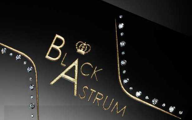 Wizytówki Black Astrum (Fot. TrendHunter.com)