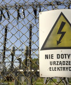 Dobierał się do transformatora. Stanął w płomieniach