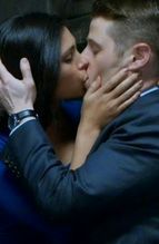 "Gotham": Morena Baccarin i Ben McKenzie zostaną rodzicami. Ich miłość zrodziła się na planie serialu