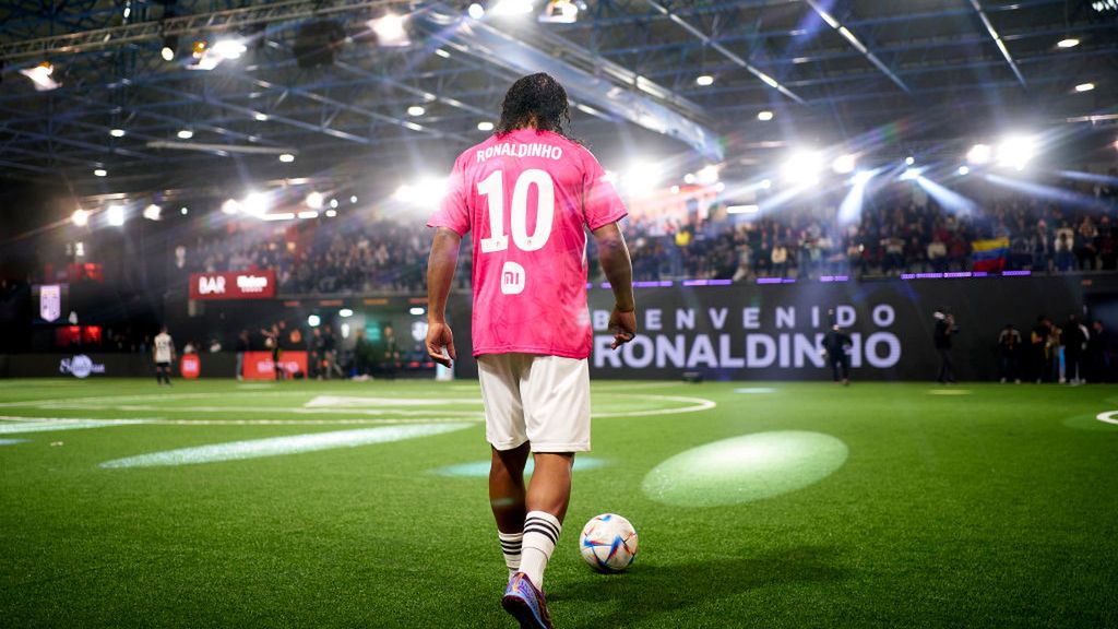 Zdjęcie okładkowe artykułu: Getty Images / Manuel Queimadelos/Quality Sport Images / Na zdjęciu: Ronaldinho
