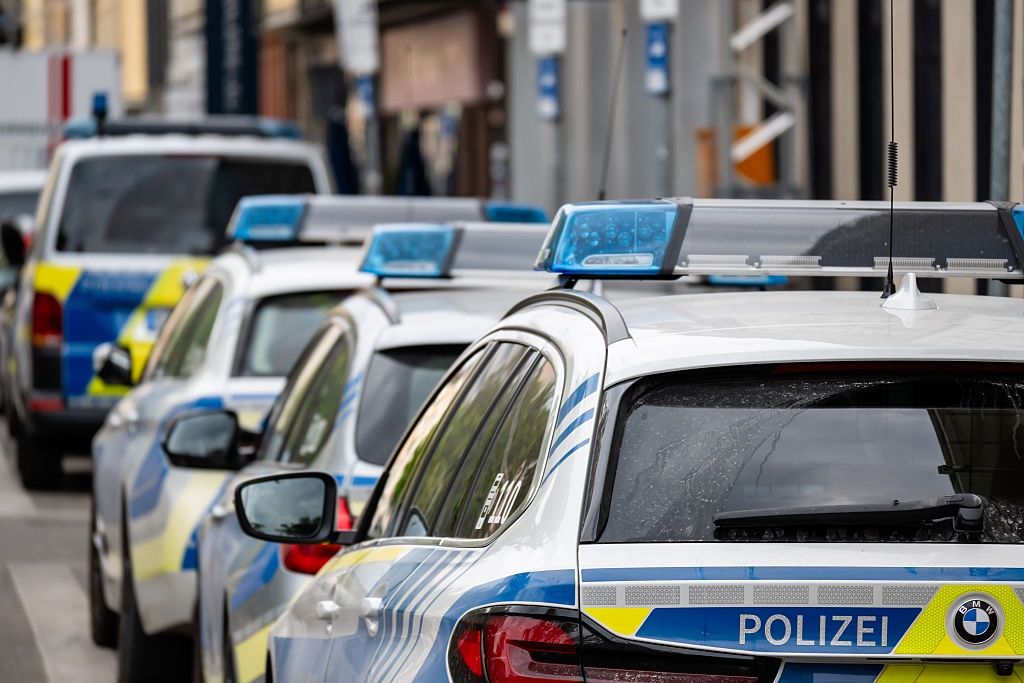 Zdjęcie do aktualności: AfD chce policji deportacyjnej. Mówi o współpracy z Polską
