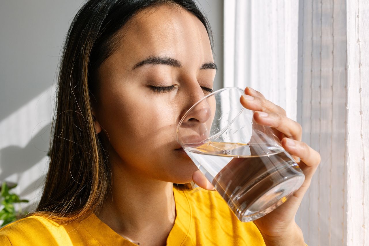 Research suggests that water doesn't hydrate best.