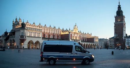 Коронавірус у Польщі. Навіть 8 років за перервання карантину.