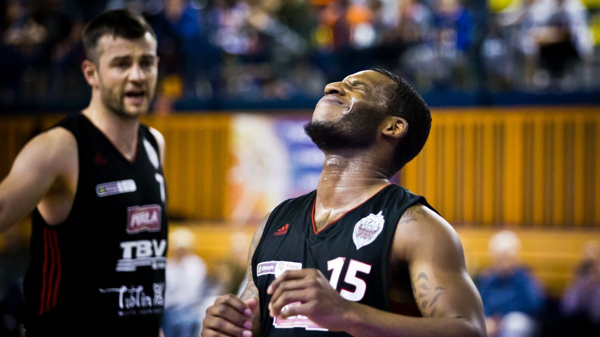 WP SportoweFakty / Tomasz Fijałkowski / Na zdjęciu: James Washington i Marcin Dutkiewicz