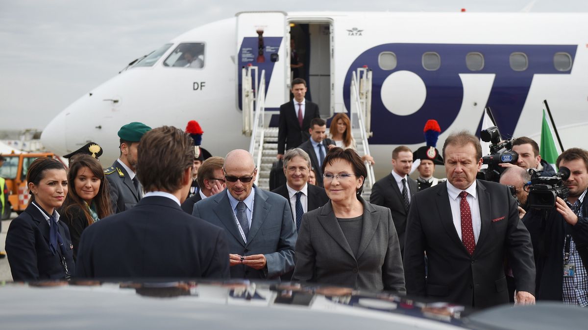 Ewa Kopacz na lotnisku w Mediolanie