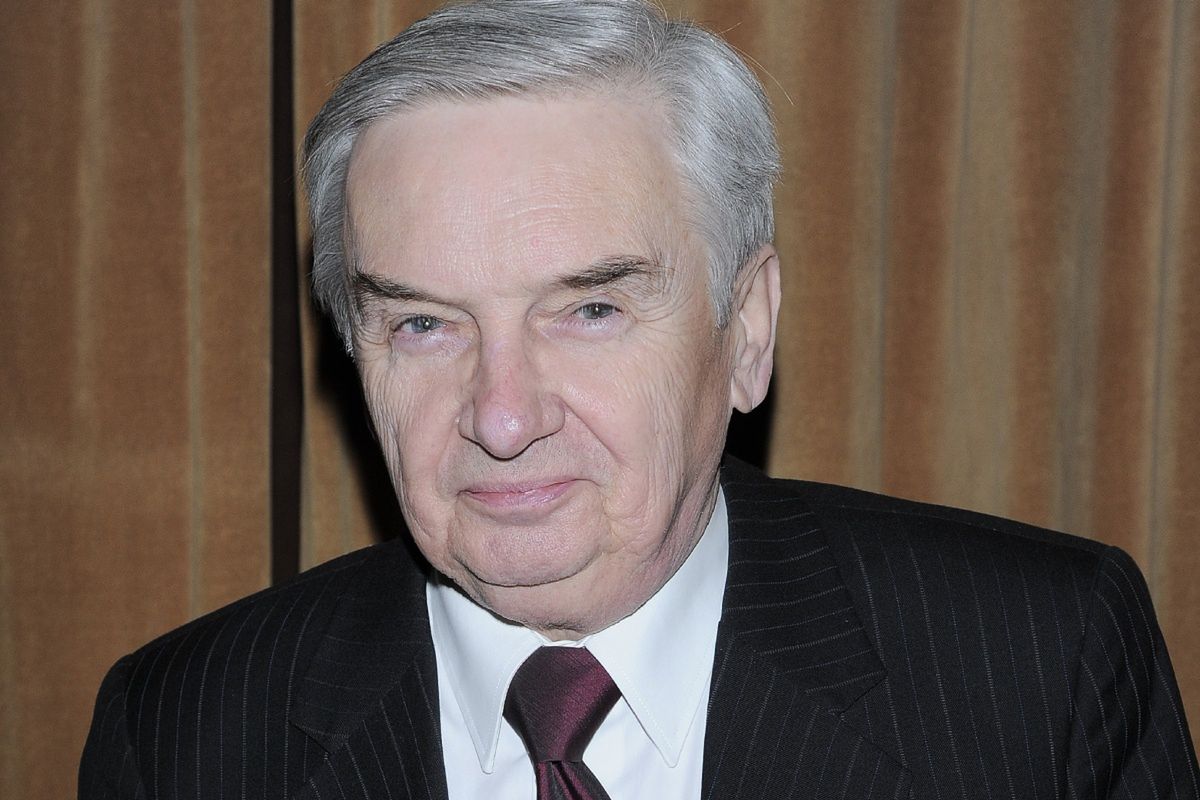 TAKIE wykształcenie ma Tadeusz Sznuk. Wcale nie skończył dziennikarstwa