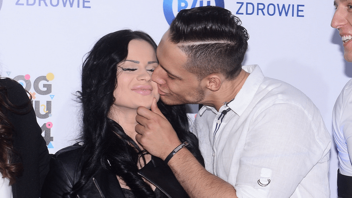 Paweł z Warsaw Shore całuje Ewelinę