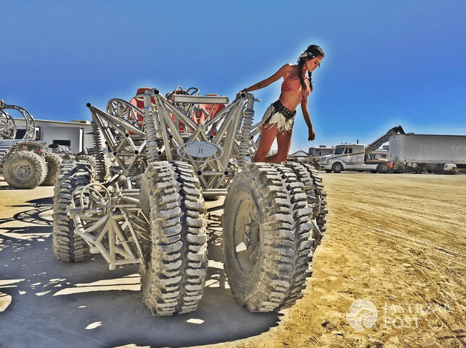 Natalia Siwiec - Burning Man 2016