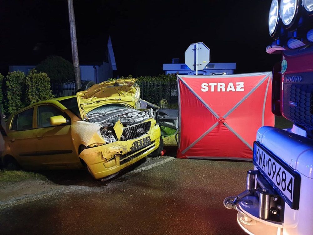 Wieprz. Śmiertelny wypadek. W pojazdach 8 osób, w tym 3 dzieci