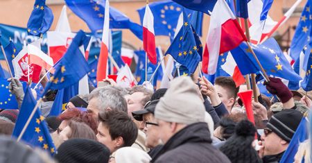 Wychylam w Londynie Tyskie za Polskę! I zagryzam kabanosem