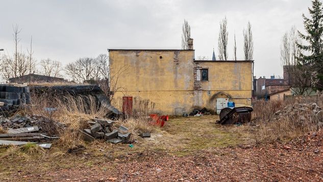 Budynek ŁKS-u Łagiewniki przed wyburzeniem. Fot. UM Bytom/Hubert Klimek