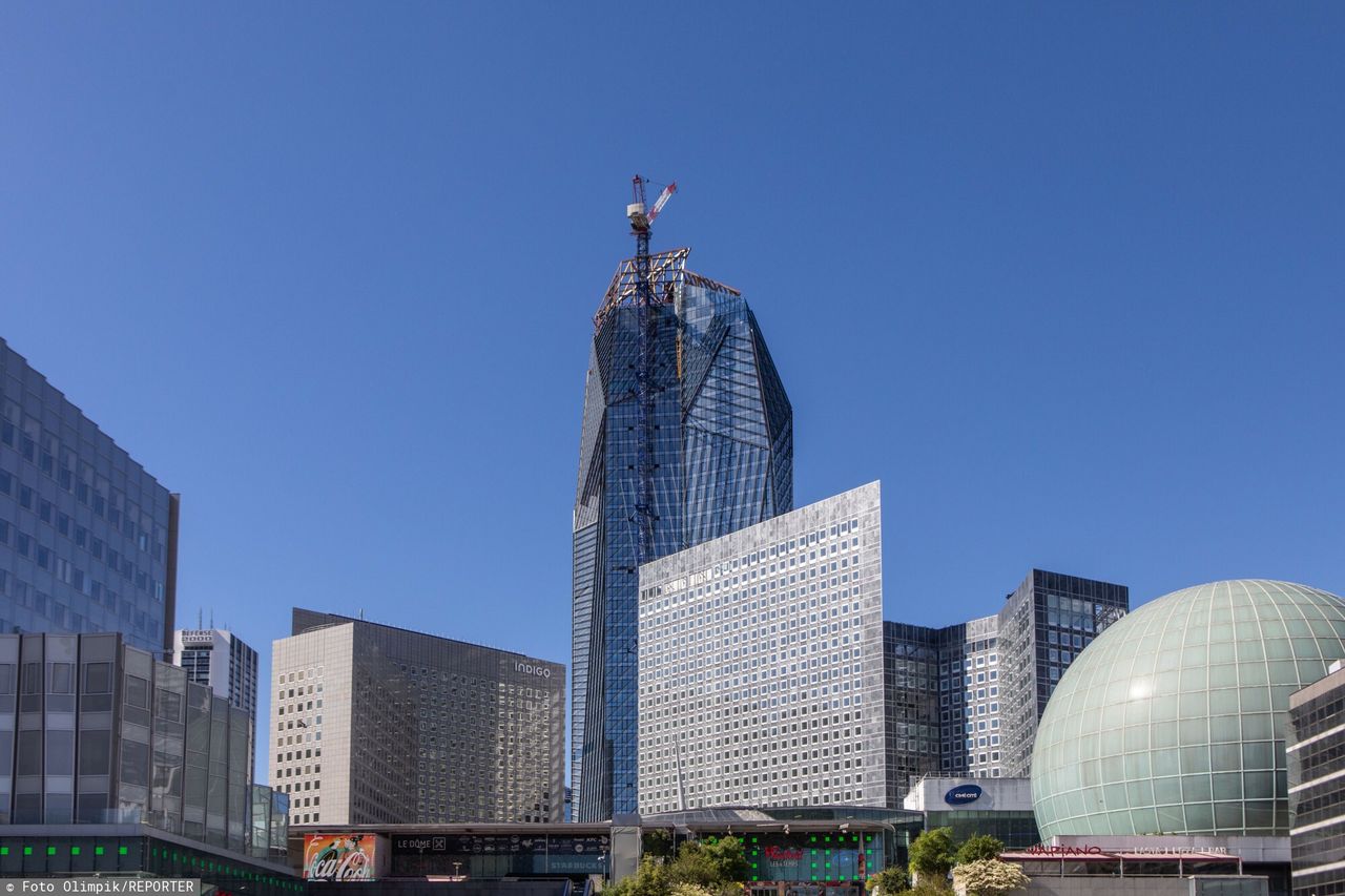 Most large companies in the EU are already well over 50 years old. It's different in the USA or China. In the photo, the La Defense business district in Paris.