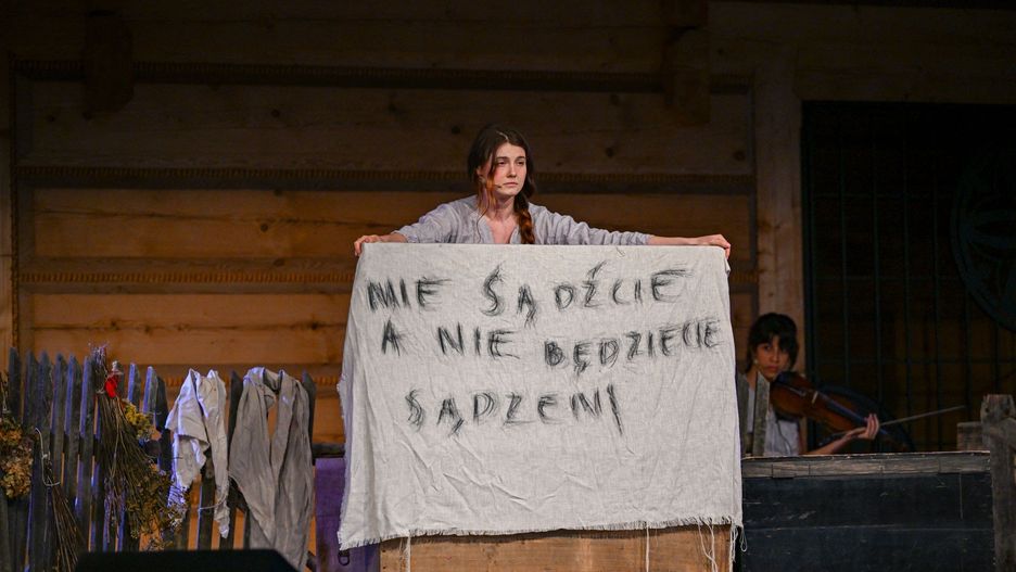 Spektakl &#34;Dziewuchy&#34; w Poroninie