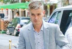 Dziennikarz o Komendzie. "Przechodzi radioterapię"