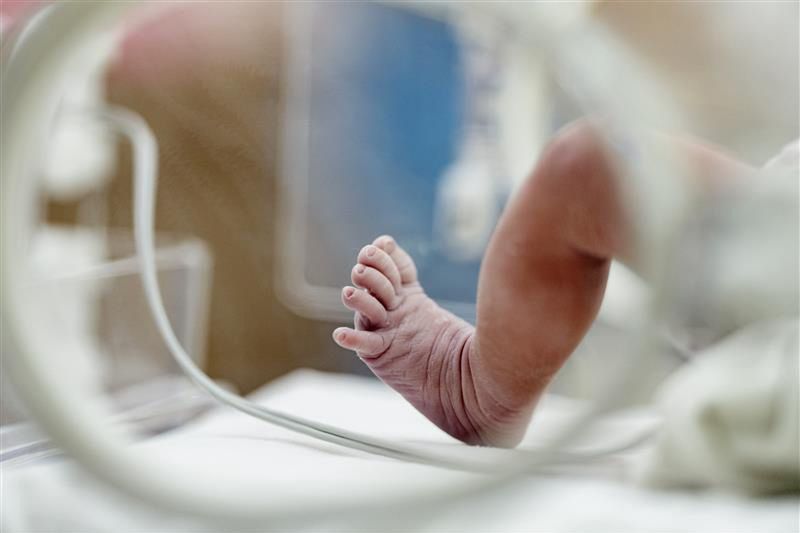 13-latka urodziła dziecko. Komunikat z sądu ws. ojca