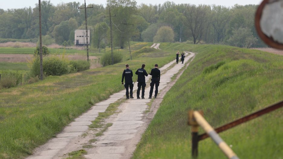 12 tys. policjantów szuka szczątków