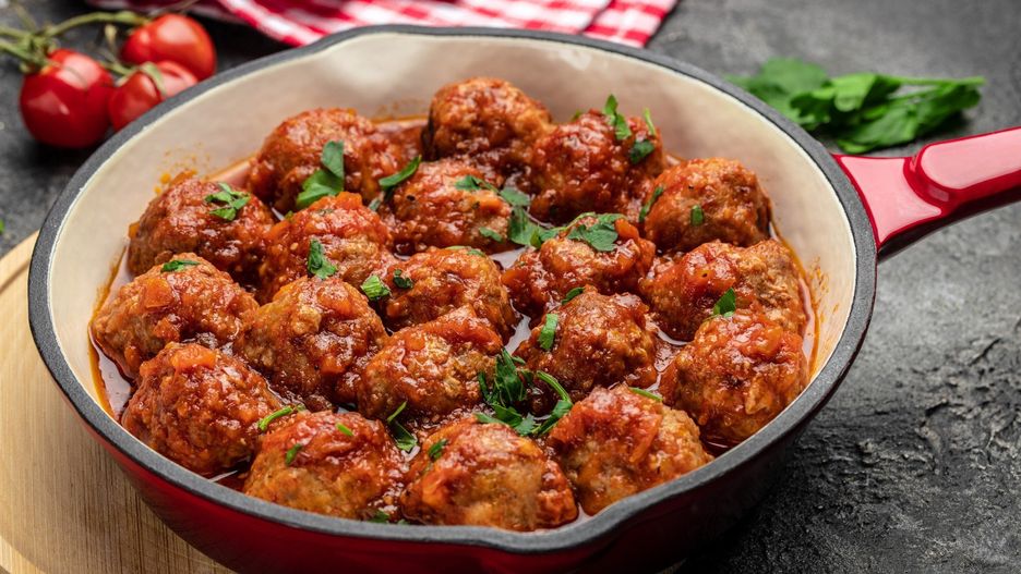 Klopsy w sosie pomidorowym