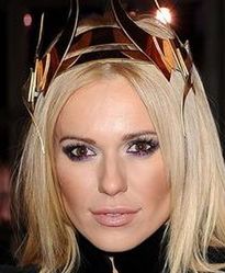 Doda odpowiada byłej kochance ojca: "Rozkładała nogi przed nieswoim mężem"