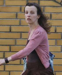 Kamila Łapicka porzuciła żałobną czerń