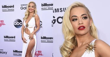 Rita Ora: to sukienka czy strzępy?