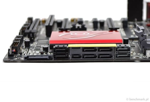 Gigabyte Z97X Gaming 7 złącza sata