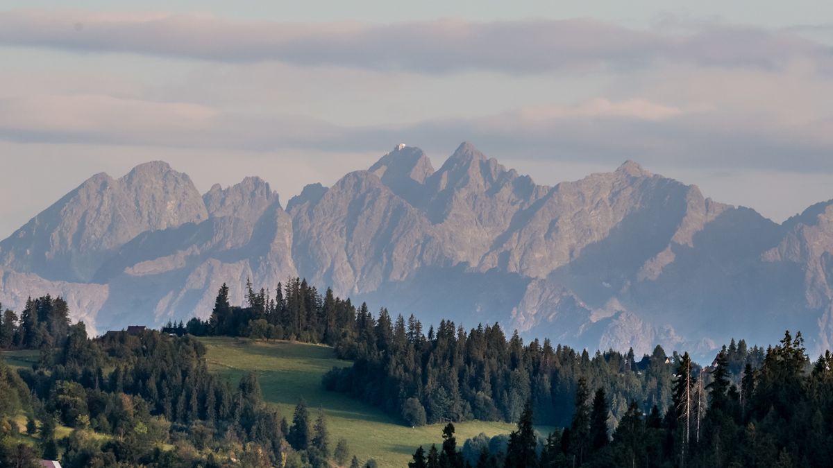 A scenic view on Tatra National Park in Poland on the last weekend of school summer holidays in Poland as Polish Tatra National Park heads to a new record in its popularity on August 28, 2025. The Polish part of Tatra National Park reached 5,09 million visitors in 2024 and most likely it will reach a new record in 2025. Tatra Mountains are very popular among Polish tourists as well as Czechs, Arabs and Ukrainians. (Photo by Dominika Zarzycka/NurPhoto via Getty Images)