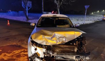 Jastrzębie Zdrój. Blisko tragedii. Zderzenie dwóch aut na skrzyżowaniu