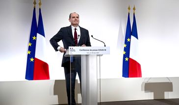 Koronawirus. Premier Francji Jean Castex ogłosił częściowy lockdown w kraju