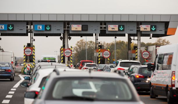 Autostrada A4 zablokowana. Trzy wypadki