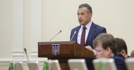 Sławomir Nowak rozmawiał z dziennikarzami. Pytali, czy czuje się winny